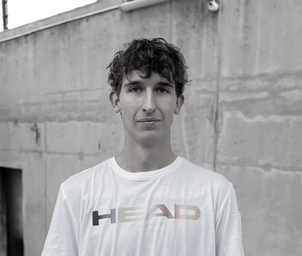 Finn Menzi – Tennislehrer in Basel